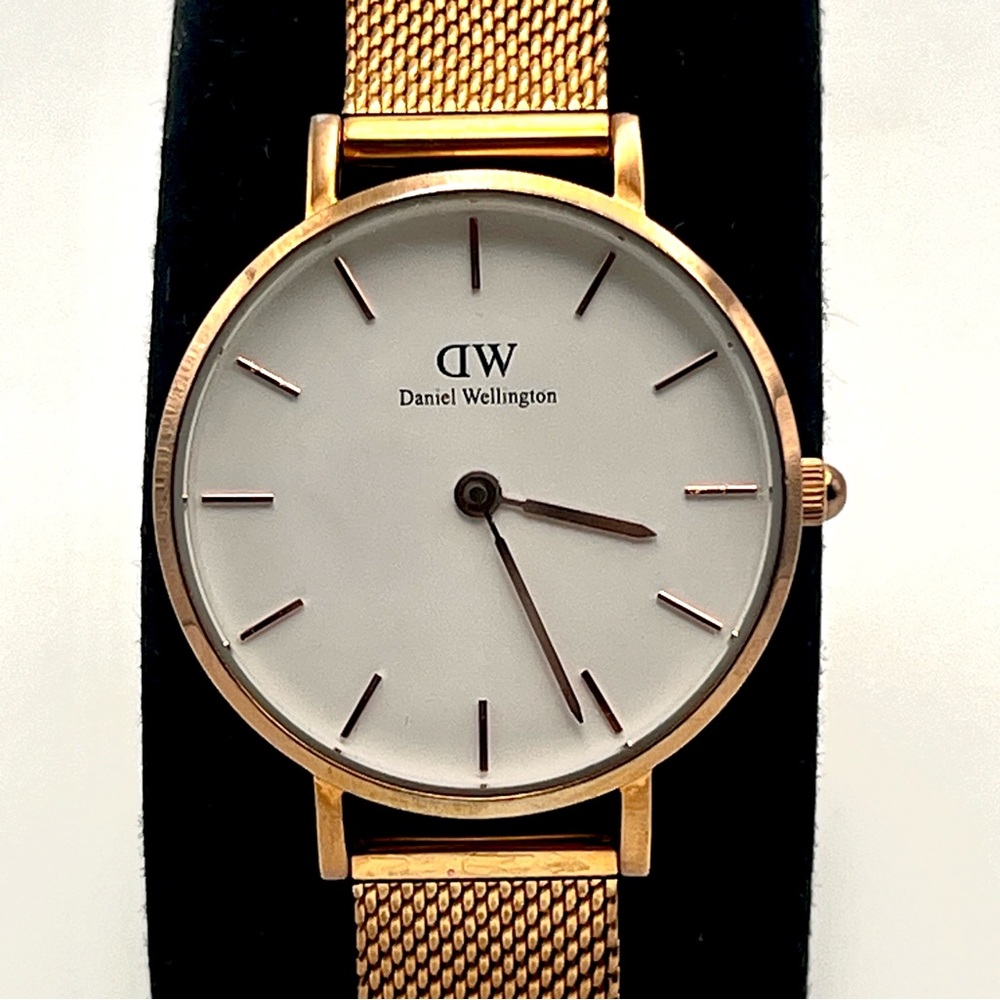 Daniel Wellington Classic Petite Gold Mesh Watch White Dial New Battery